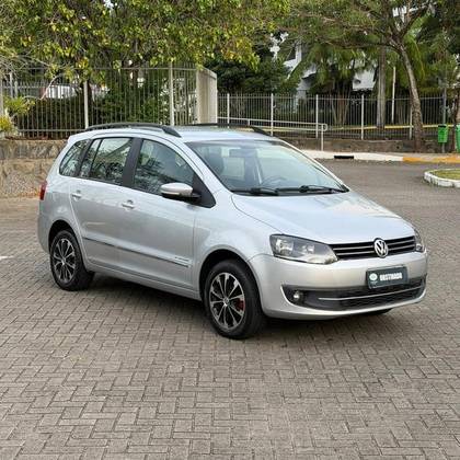 VOLKSWAGEN SPACEFOX 1.6 MI SPORTLINE 8V FLEX 4P MANUAL VOLKSWAGEN SPACEFOX 1.6 MI SPORTLINE 8V FLEX 4P MANUAL